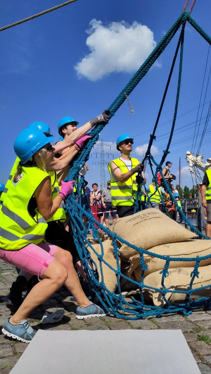 Celebrating Eco-Friendly Shipping: Avontuur’s Successful&nbsp;Arrival